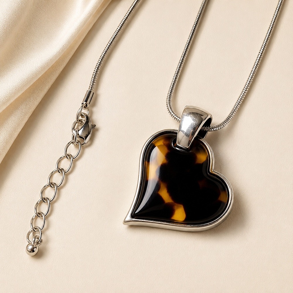 Large Tortoiseshell Heart‎ Pendant Necklace Silver Tone Statement Y2K Love Gift